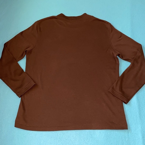BLAIR mock turtleneck long sleeve chocolate brown embroidered crest fall size M - Picture 2 of 10